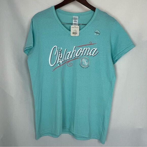 NWT Oklahoma V-Neck - Picture 1 of 4